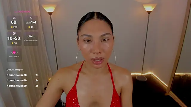 Dayanna tecca online show from February 19, 2026, 8:50 pm