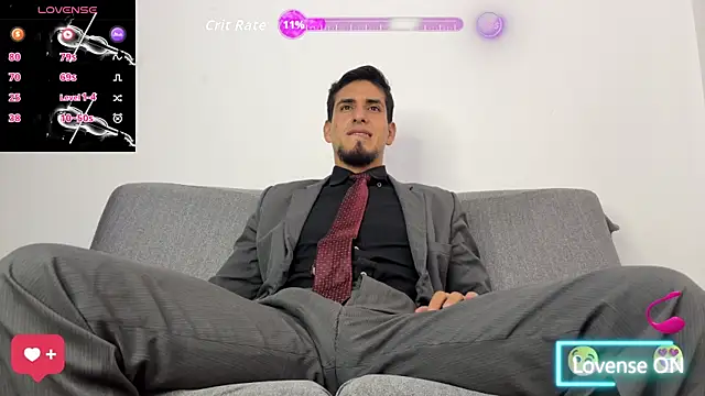 Tom blunt96 online show from April 13, 2026, 5:17 pm