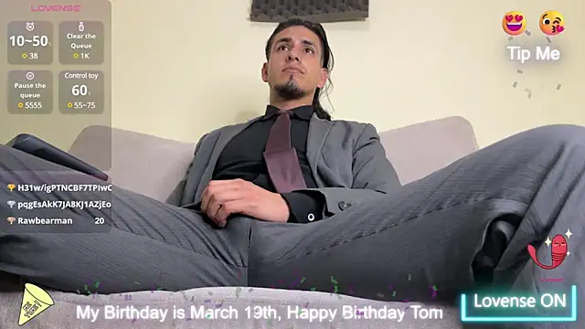 Tom blunt96 online show from March 19, 2025, 10:00 am