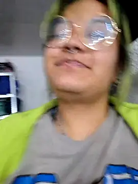 Snapshot of lucky-leah chatting on September 17, 2025, 3:08 am lucky-leah online show from September 17, 2025, 3:08 am