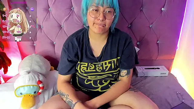 lucky-leah online show from February 26, 2025, 6:19 am