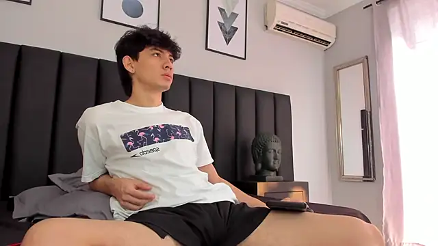 Santi delacruz online show from January 3, 2025, 5:10 pm