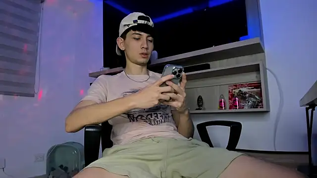 Santi delacruz online show from October 16, 2025, 5:49 am