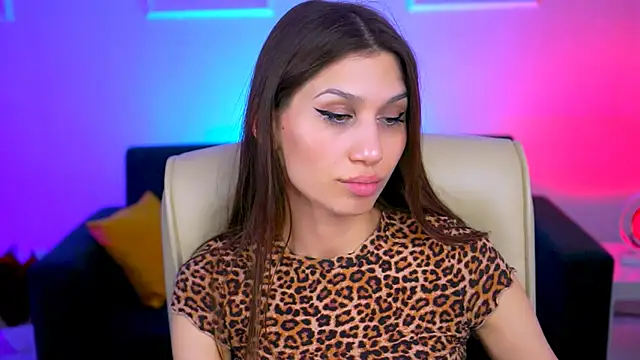 MollyPerry online show from March 9, 2025, 4:11 pm