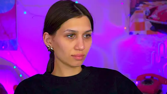 MollyPerry online show from March 18, 2025, 10:15 pm