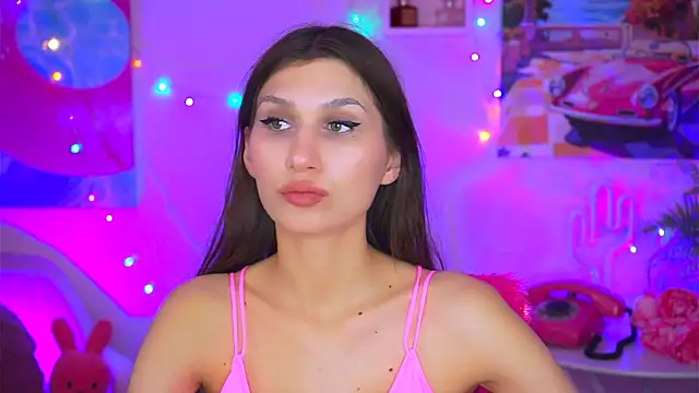 MollyPerry online show from March 18, 2025, 4:06 pm