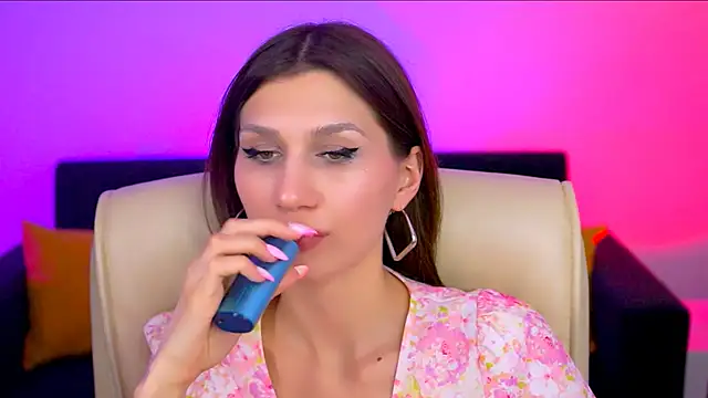 MollyPerry online show from March 15, 2025, 7:27 pm