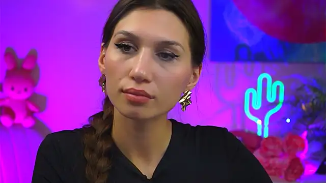 MollyPerry online show from February 27, 2025, 7:37 pm