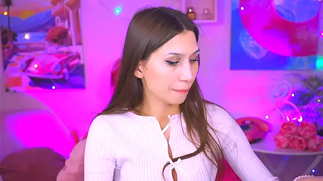 MollyPerry online show from February 20, 2025, 4:14 pm