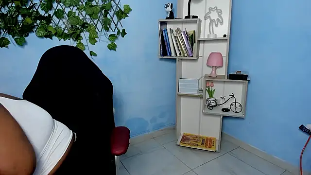 bbw charlote online show from January 8, 2026, 10:54 am