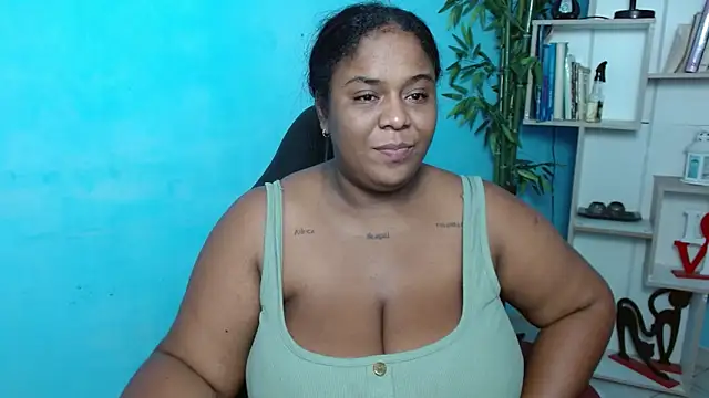 bbw charlote online show from February 17, 2025, 12:05 pm