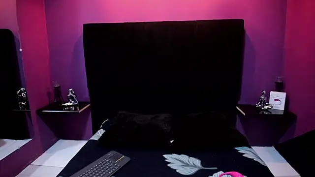 ginevra boobs online show from February 11, 2025, 7:27 pm