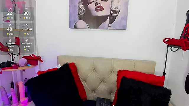 ginevra boobs online show from September 18, 2025, 7:17 pm