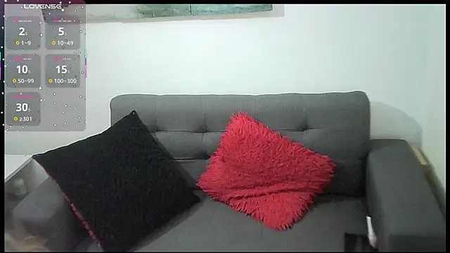 Snapshot of JuliaMack chatting on September 30, 2025, 2:06 am JuliaMack online show from September 30, 2025, 2:06 am