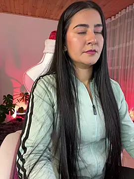 Violetta kim1 online show from December 14, 2024, 3:17 am