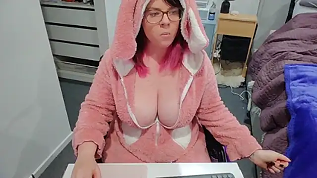 XxxAprilxxX online show from July 5, 2026, 7:59 am