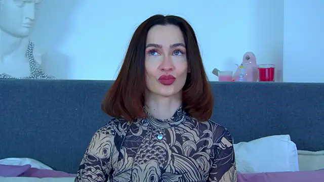 MarieKarma online show from February 12, 2025, 4:44 am
