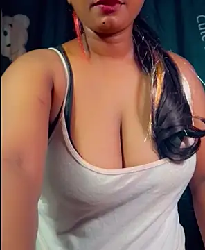 SLteena online show from December 3, 2025, 3:55 pm