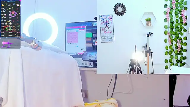 Daki Ume  online show from February 28, 2025, 8:42 am