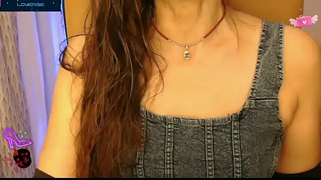 Snapshot of _Blue_Ruubyy_ chatting on October 12, 2025, 1:45 pm  Blue Ruubyy  online show from October 12, 2025, 1:45 pm