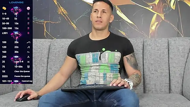 Snapshot of George_Diesell chatting on March 3, 2025, 11:56 pm George Diesell online show from March 3, 2025, 11:56 pm