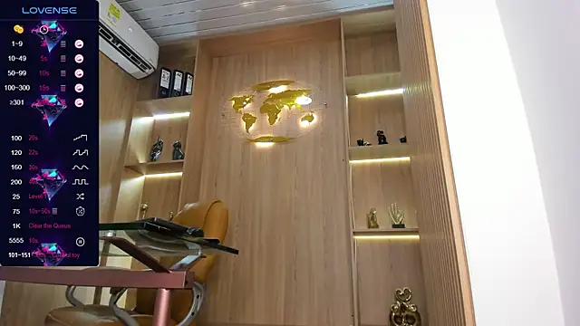 Snapshot of George_Diesell chatting on March 4, 2025, 11:32 pm George Diesell online show from March 4, 2025, 11:32 pm