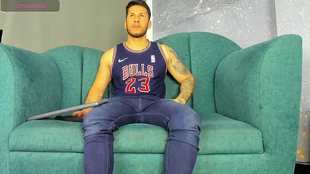 Snapshot of George_Diesell chatting on September 30, 2025, 3:56 am George Diesell online show from September 30, 2025, 3:56 am