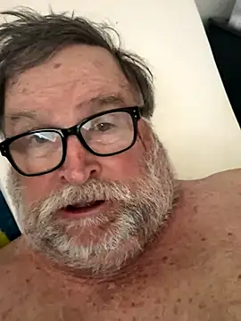 Snapshot of Drummajor chatting on September 16, 2025, 3:13 pm Drummajor online show from September 16, 2025, 3:13 pm