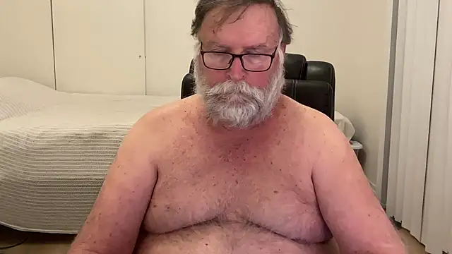 Snapshot of Drummajor chatting on October 22, 2025, 1:43 pm Drummajor online show from October 22, 2025, 1:43 pm