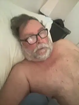 Snapshot of Drummajor chatting on September 28, 2025, 4:03 pm Drummajor online show from September 28, 2025, 4:03 pm