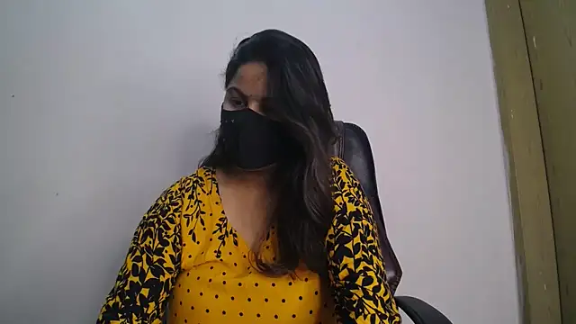 Dayna-36 online show from February 1, 2026, 7:23 pm