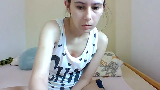 Zafirmacska online show from March 17, 2025, 11:53 am