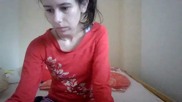 Zafirmacska online show from February 4, 2025, 2:32 pm