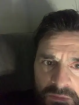 TB1977DK online show from February 9, 2026, 8:51 pm