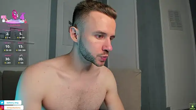 Snapshot of EnriqueBarberry chatting on September 26, 2025, 5:25 am EnriqueBarberry online show from September 26, 2025, 5:25 am