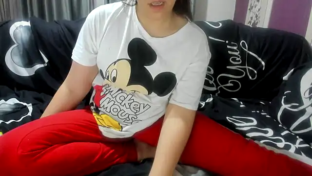 Dyana Kaylinn online show from March 12, 2025, 4:51 am