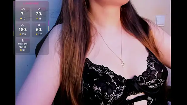 Rebecca miss online show from September 17, 2025, 9:17 pm