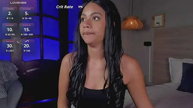 nayah   online show from December 1, 2025, 7:59 pm