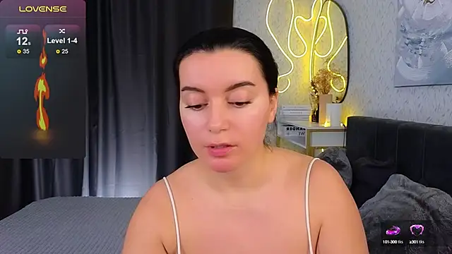 YourSweetDream  online show from March 2, 2025, 8:48 am