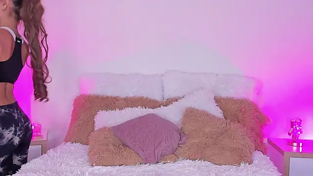 Snapshot of rosemonrooe chatting on September 18, 2025, 2:20 pm rosemonrooe online show from September 18, 2025, 2:20 pm