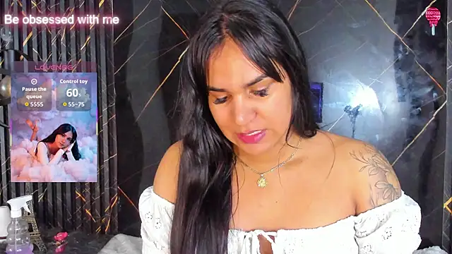 Snapshot of Kagome01 chatting on November 6, 2025, 12:53 pm Kagome01 online show from November 6, 2025, 12:53 pm