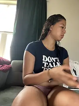 VanessaBling online show from February 27, 2025, 3:05 pm