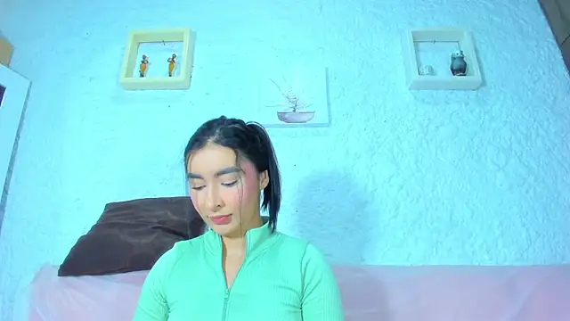 emiily s online show from February 6, 2025, 12:15 pm