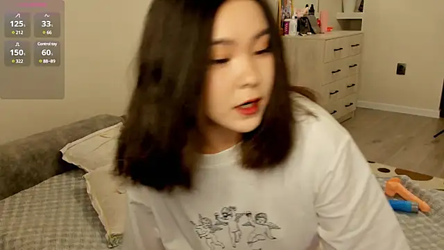 Snapshot of ysann chatting on March 13, 2025, 1:29 pm ysann online show from March 13, 2025, 1:29 pm