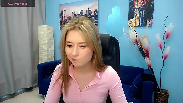 Snapshot of Tweet88 chatting on February 13, 2025, 6:37 pm Tweet88 online show from February 13, 2025, 6:37 pm