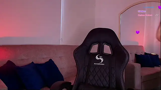 Snapshot of Valengarcia_ chatting on March 3, 2026, 10:28 pm Valengarcia online show from March 3, 2026, 10:28 pm