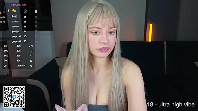 mybunnywendy online show from October 5, 2025, 3:36 pm