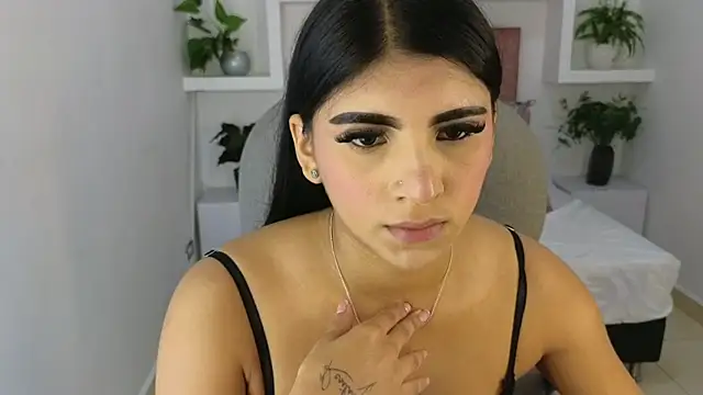 maiaa ruiz online show from June 19, 2026, 12:44 pm