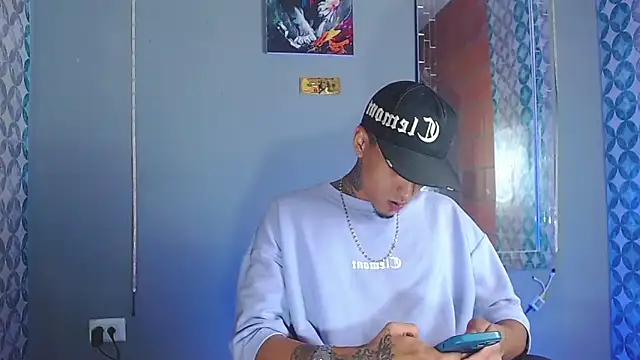 Liam lee online show from May 20, 2026, 12:18 am