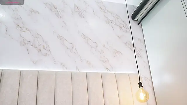 Annyy Rosse online show from April 10, 2026, 5:58 am